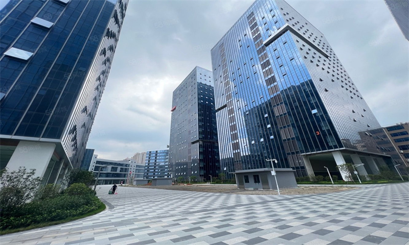 广州市番禺区巨大国际产业园三期智汇港盛大开幕，引领区域创新发展新潮流